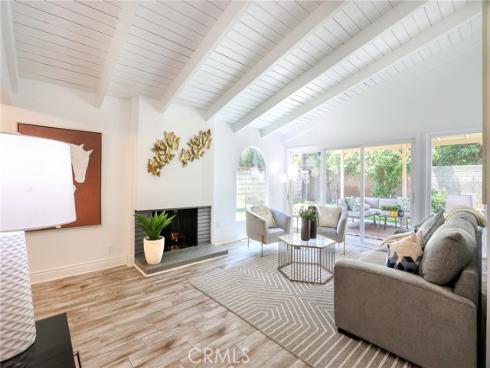 1011 N Whittier , Anaheim, CA