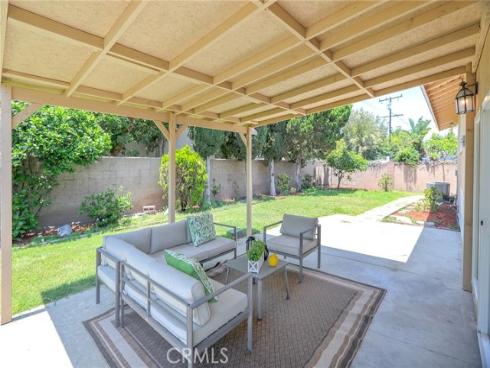 1011 N Whittier , Anaheim, CA