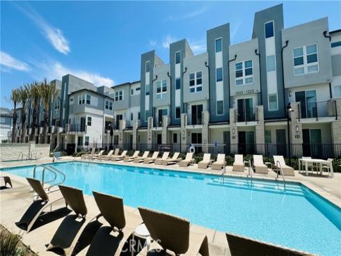 1527 W Cara Drive, Anaheim, CA