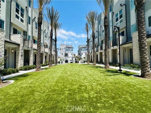 1527 W Cara Drive, Anaheim, CA