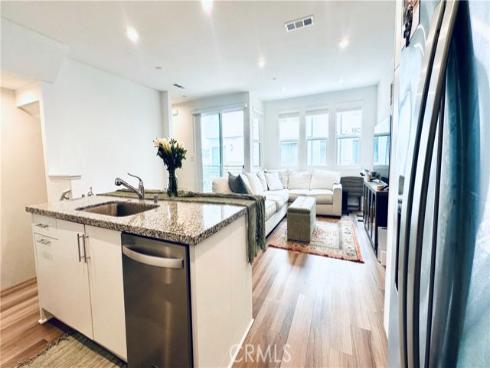 1527 W Cara Drive, Anaheim, CA