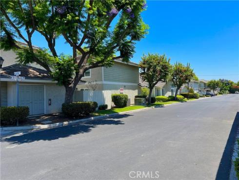 2014 W Hartford 58 Place, Anaheim, CA