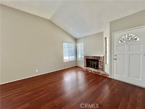 2014 W Hartford 58 Place, Anaheim, CA