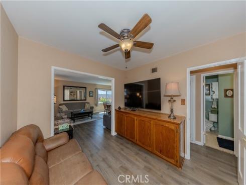 1727 E Romneya Drive, Anaheim, CA