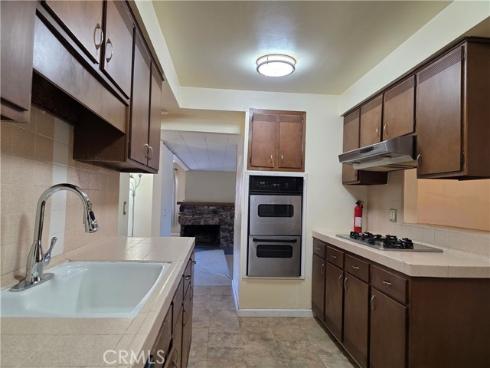 900 S Calico Circle, Anaheim, CA