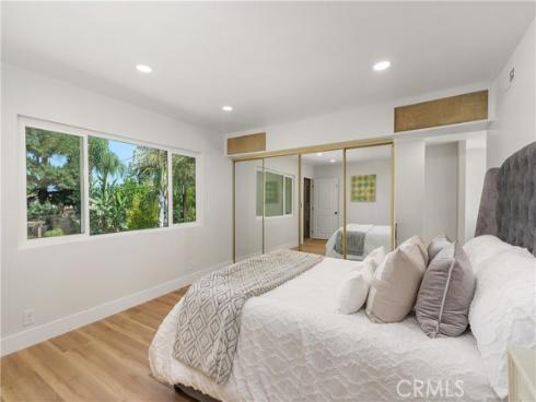 2418 E Standish Avenue, Anaheim, CA