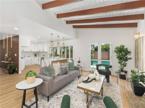 2418 E Standish Avenue, Anaheim, CA