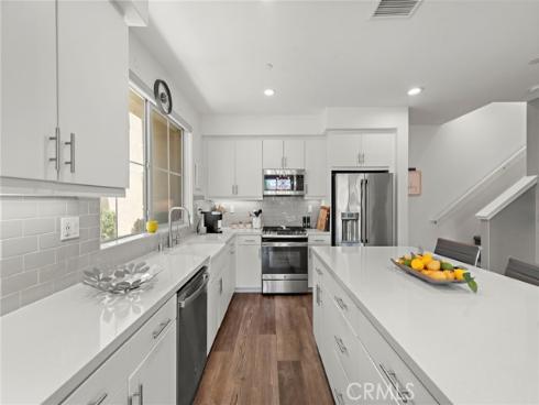 527 S Motif Street, Anaheim, CA