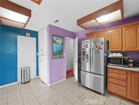 1002 N Iroquois Avenue, Anaheim, CA