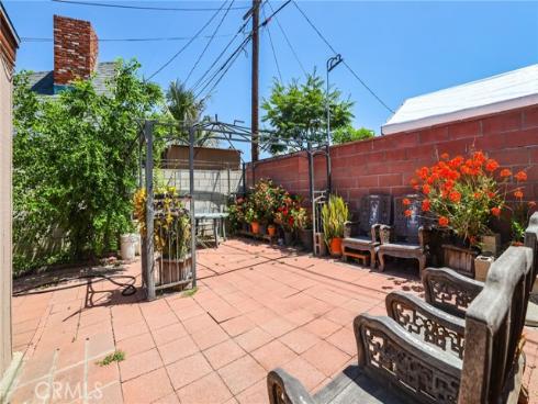 1002 N Iroquois Avenue, Anaheim, CA