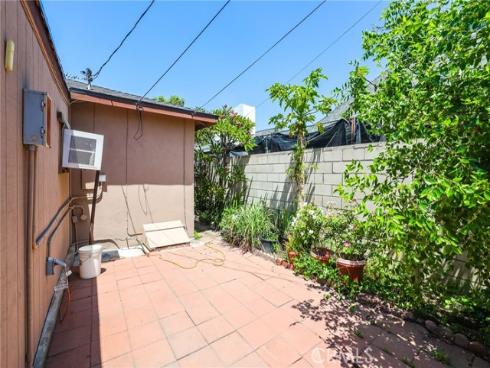 1002 N Iroquois   Avenue, Anaheim, CA