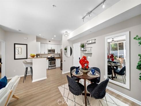 1801 E Katella 2076 Avenue, Anaheim, CA