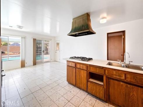 115 W Sirius Avenue, Anaheim, CA