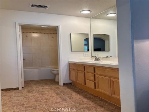 8420 E Tioga   Way, Anaheim, CA