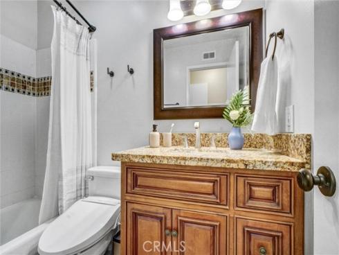 926 W Lamark Lane, Anaheim, CA