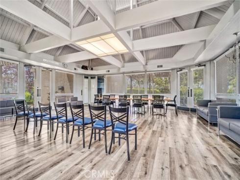 926 W Lamark Lane, Anaheim, CA