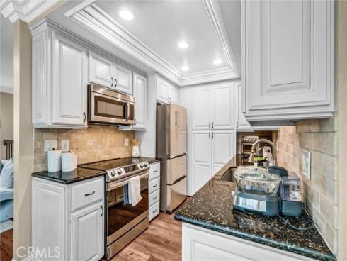 926 W Lamark Lane, Anaheim, CA