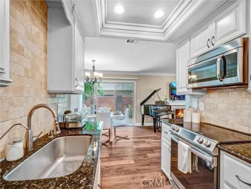 926 W Lamark Lane, Anaheim, CA