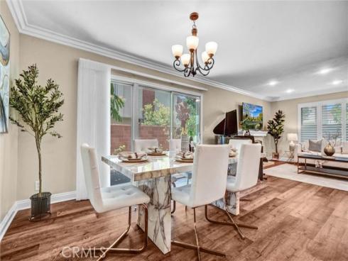 926 W Lamark Lane, Anaheim, CA