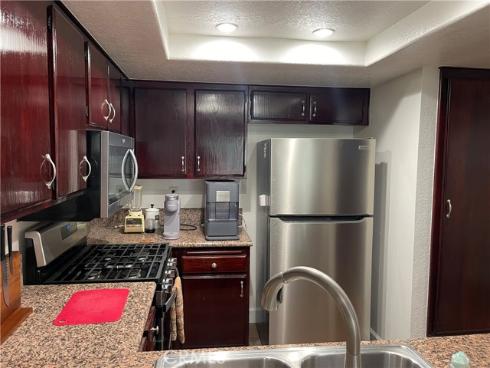 3580 W Sweetbay B Court, Anaheim, CA