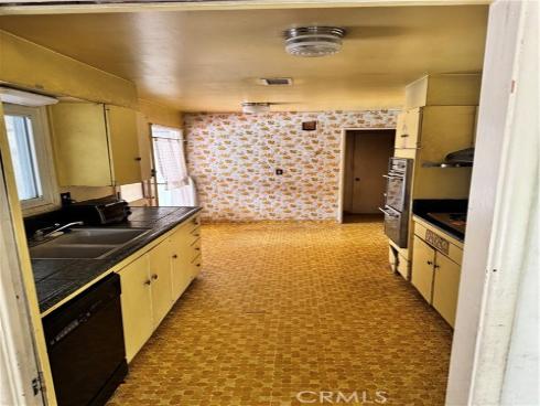 2849 W Polk Avenue, Anaheim, CA