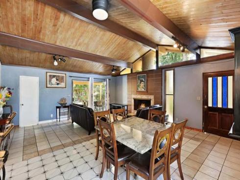 2045 W Clover Avenue, Anaheim, CA