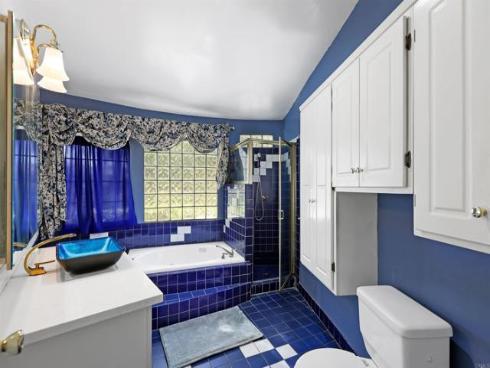 2045 W Clover Avenue, Anaheim, CA