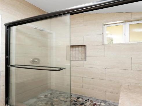 2045 W Clover Avenue, Anaheim, CA