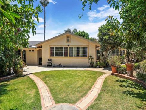 2045 W Clover Avenue, Anaheim, CA