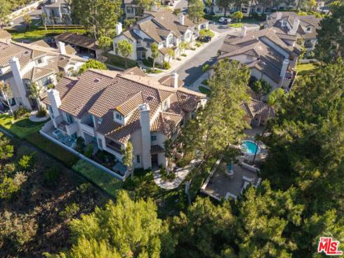 1010 S Farralon   Lane, Anaheim, CA