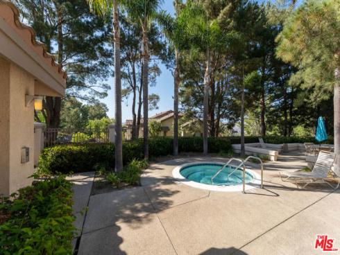 1010 S Farralon   Lane, Anaheim, CA