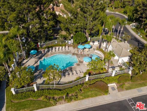 1010 S Farralon   Lane, Anaheim, CA