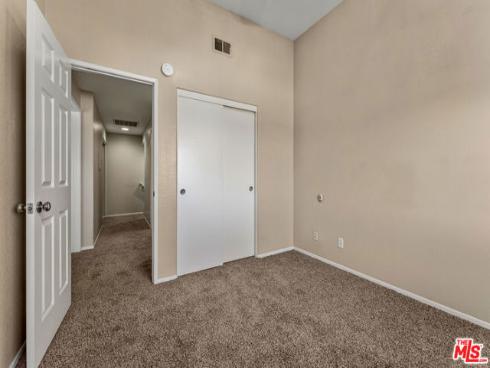 1010 S Farralon   Lane, Anaheim, CA