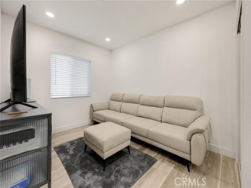 506 W Victor Avenue, Anaheim, CA