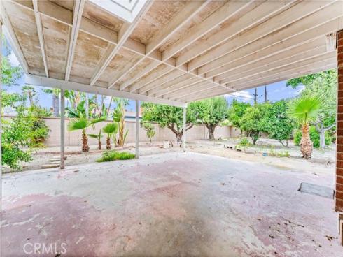 1305 S Westchester Drive, Anaheim, CA