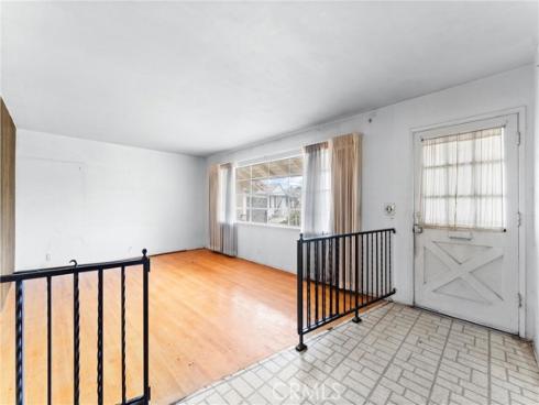 1305 S Westchester Drive, Anaheim, CA