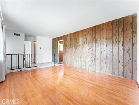 1305 S Westchester Drive, Anaheim, CA