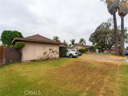 9692 Random Drive, Anaheim, CA