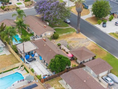 9692 Random Drive, Anaheim, CA