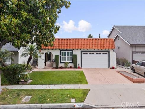 1745 N Holbrook Street, Anaheim, CA