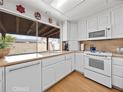 1745 N Holbrook Street, Anaheim, CA