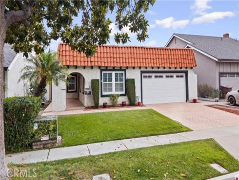 1745 N Holbrook Street, Anaheim, CA