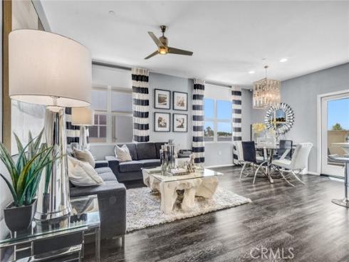 411 S Anaheim  4  Boulevard, Anaheim, CA