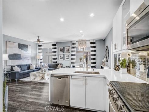 411 S Anaheim  4  Boulevard, Anaheim, CA