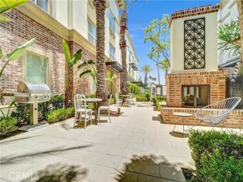 411 S Anaheim  4  Boulevard, Anaheim, CA