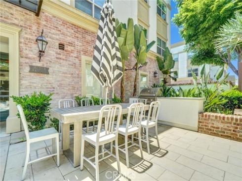 411 S Anaheim  4  Boulevard, Anaheim, CA