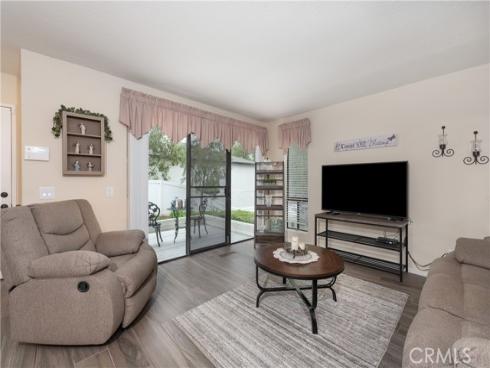 160 S Seneca CI30 Circle, Anaheim, CA