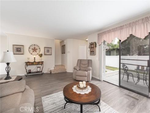 160 S Seneca CI30 Circle, Anaheim, CA