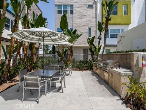 921 E Mason 28 Lane, Anaheim, CA