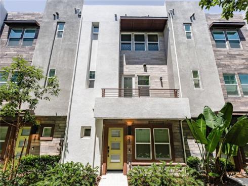 921 E Mason 28 Lane, Anaheim, CA